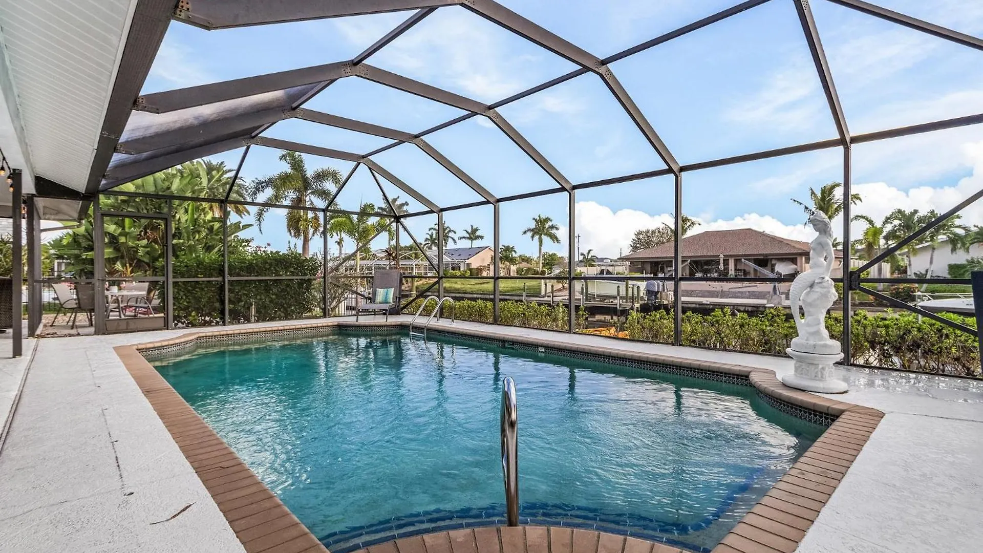 Holiday home Pet Friendly With Heated Pool & Gulf Access - Coast To Coast *