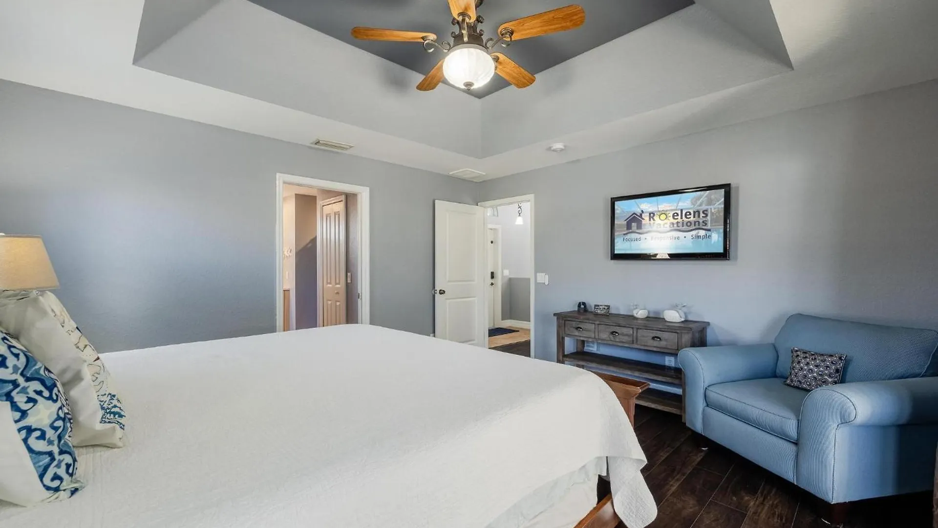 Bella Sage - - Roelens Vacations Cape Coral