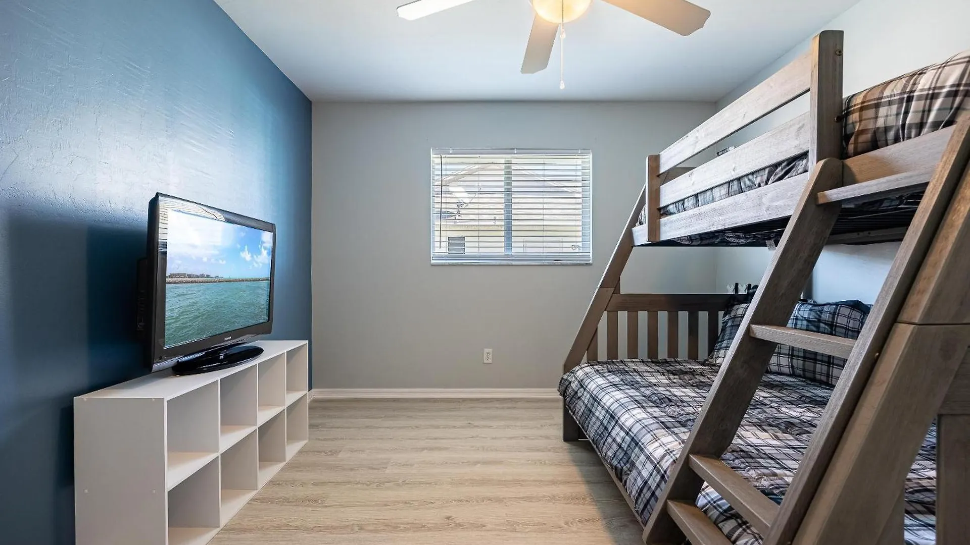 Holiday home Pool, Sleeps 7 - Sunshine Hideaway Cape Coral