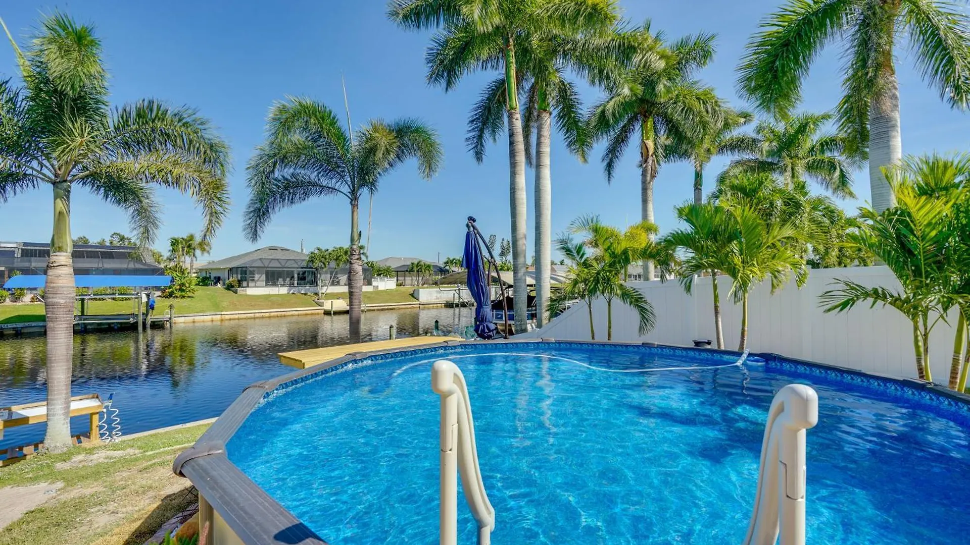 Remodeled Hot Tub And Pool! Holiday home