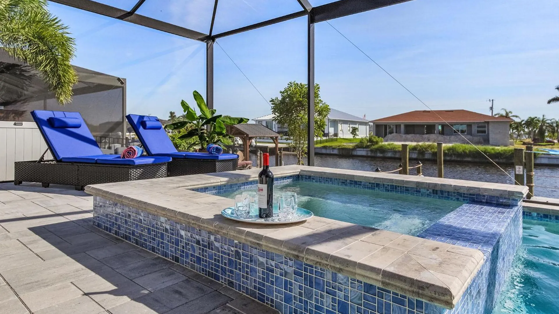 It's A Gold Rush! Paddleboard, Kayak, Saltwater Pool & - Sea'n Coastal View - Roelens *