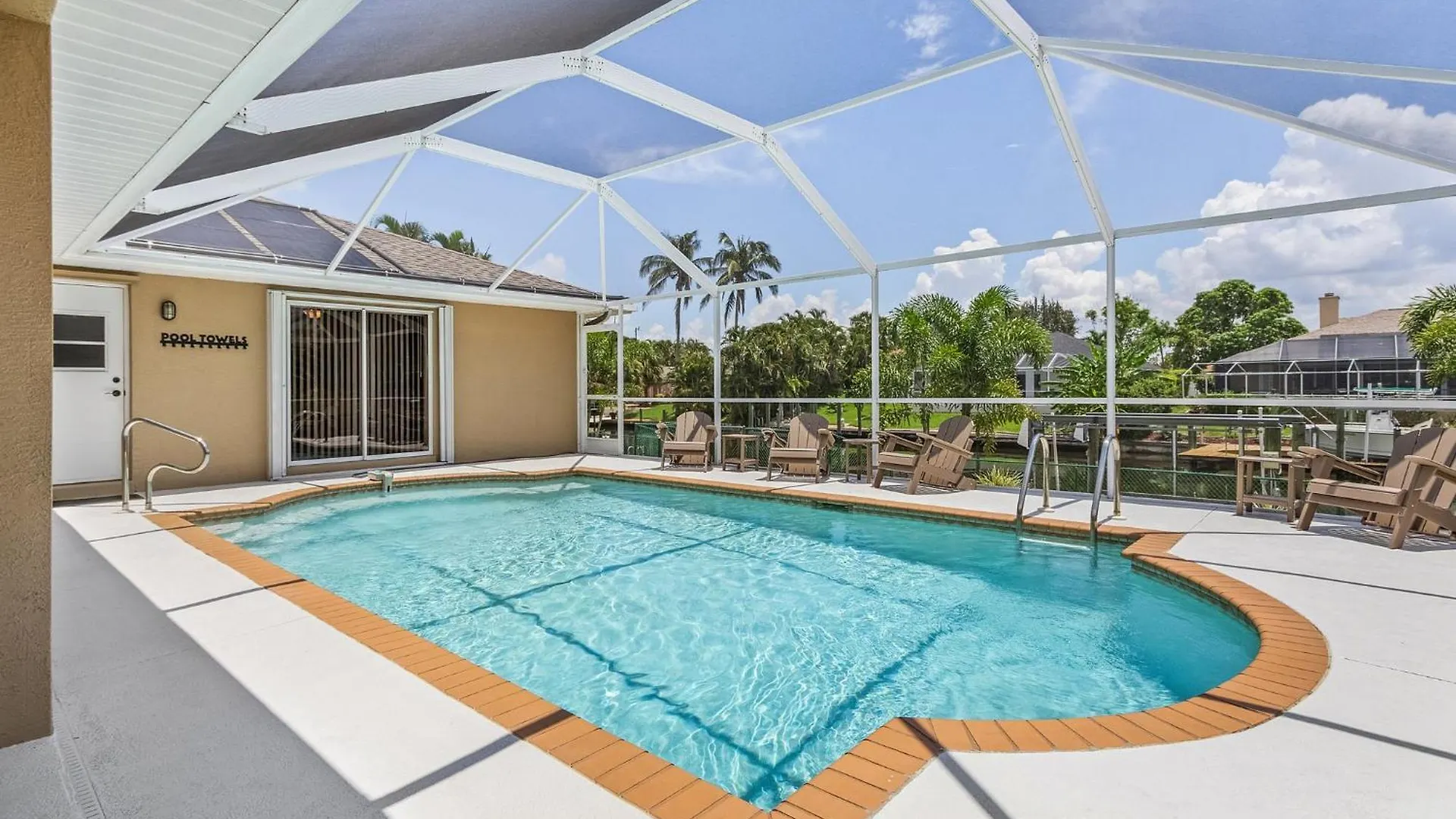 Holiday home Gulf Access, Heated Pool, Bikes, Kayaks - Comfort On The H2o - - Roelens Vacations *