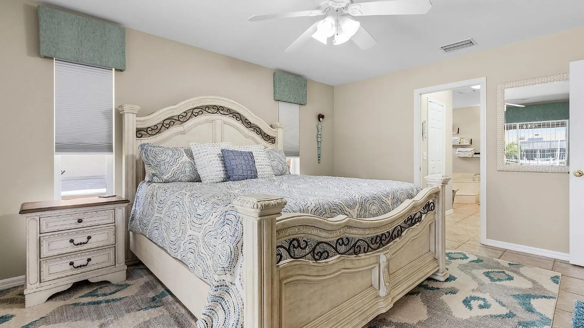 Gulf Access, Heated Pool, Bikes, Kayaks - Comfort On The H2o - - Roelens Vacations Holiday home *