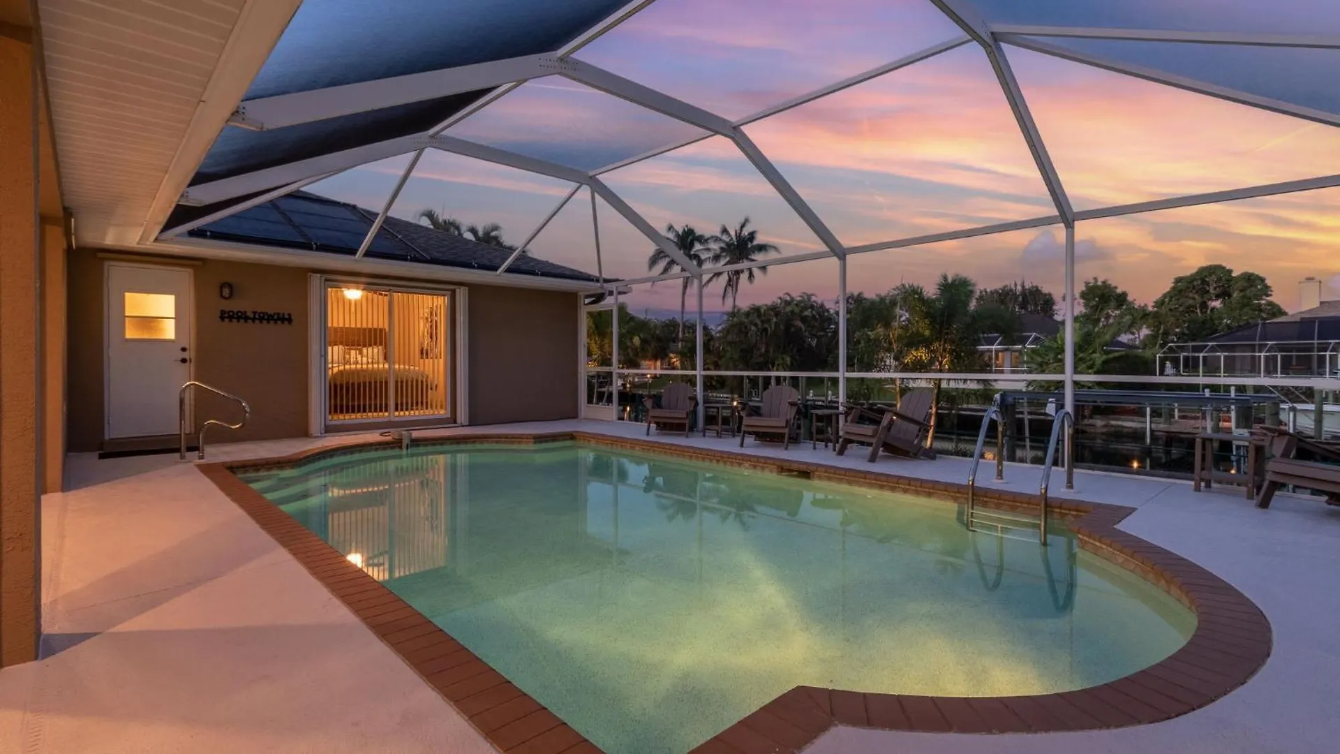 Holiday home Gulf Access, Heated Pool, Bikes, Kayaks - Comfort On The H2o - - Roelens Vacations