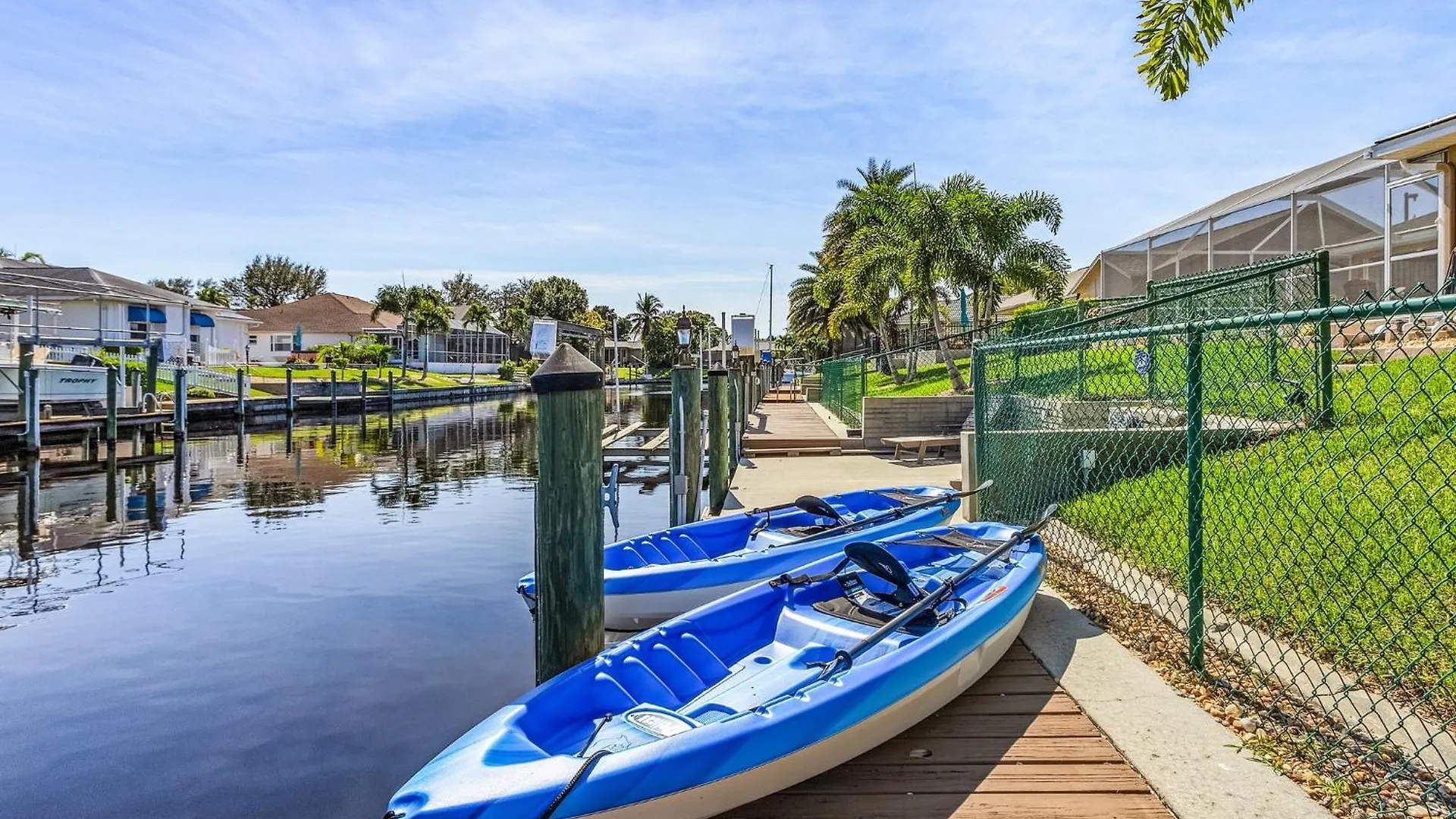 Holiday home Gulf Access, Heated Pool, Bikes, Kayaks - Comfort On The H2o - - Roelens Vacations