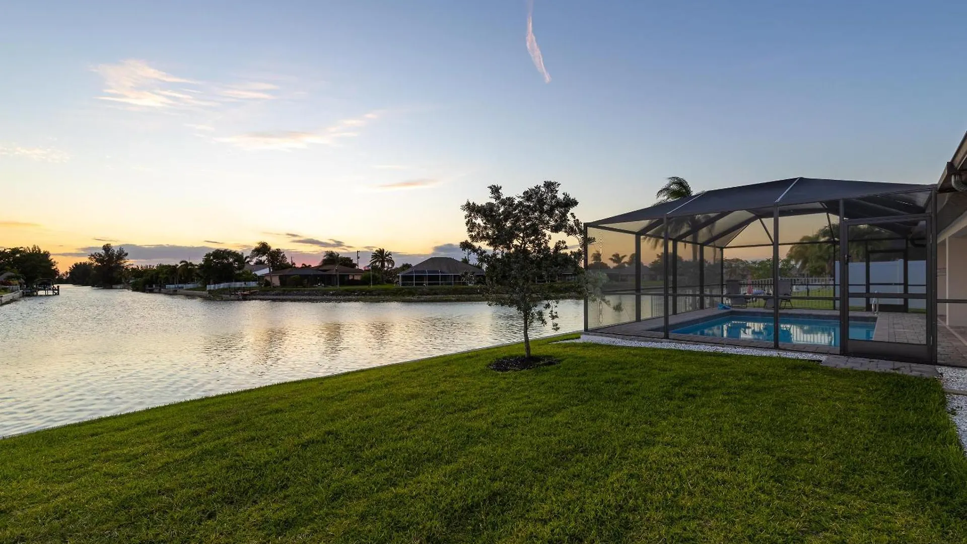 Brand New Paradise With Never Ending Sunsets - Chillax N Sunsets - Roelens Vacations Holiday home *