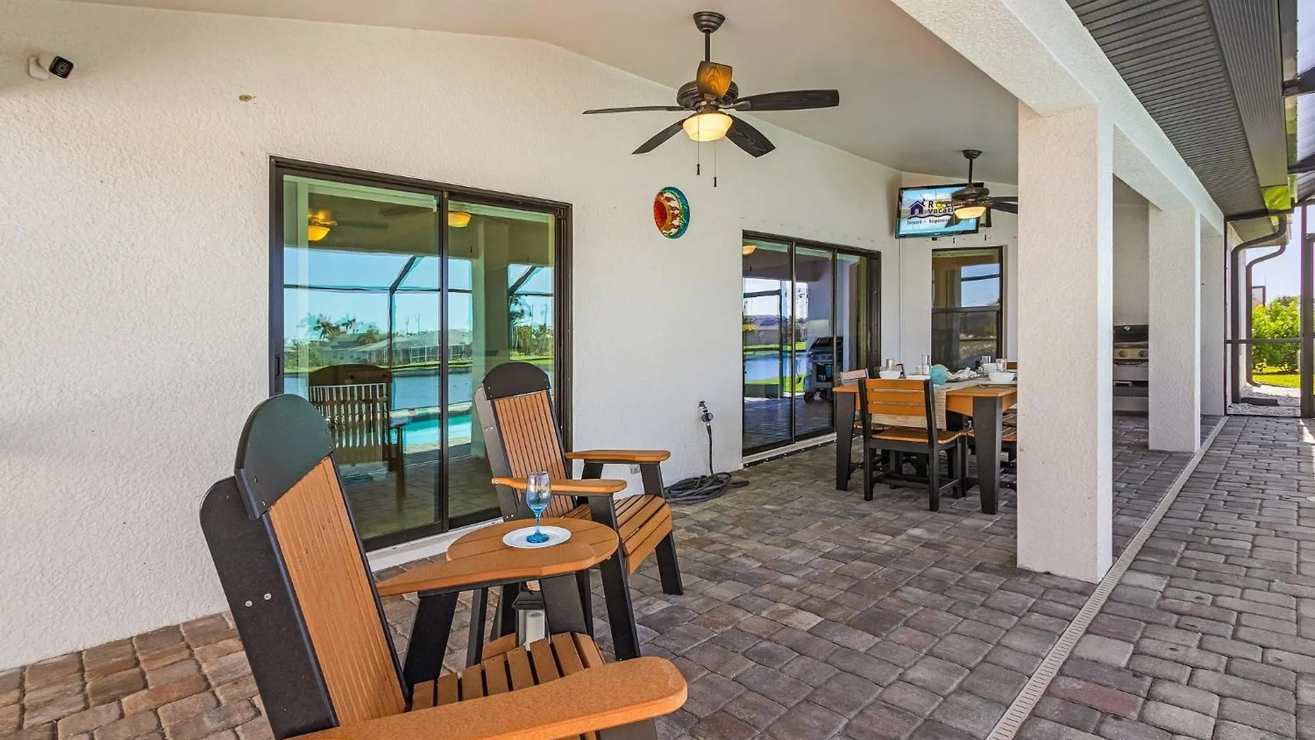 Brand New Paradise With Never Ending Sunsets - Chillax N Sunsets - Roelens Vacations Holiday home