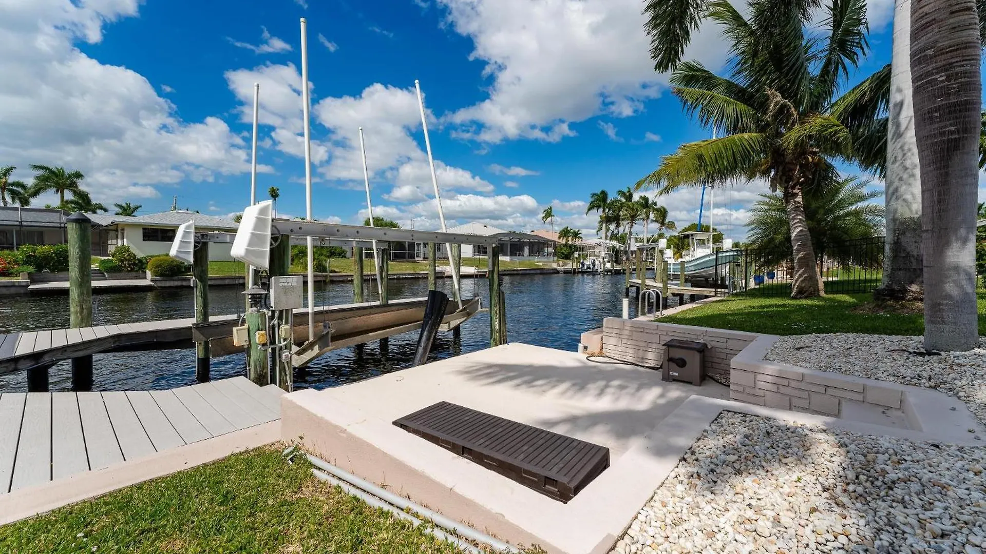 Holiday home Direct Gulf Access & Heated Pool -villa Hip Nautic - Roelens Vacations