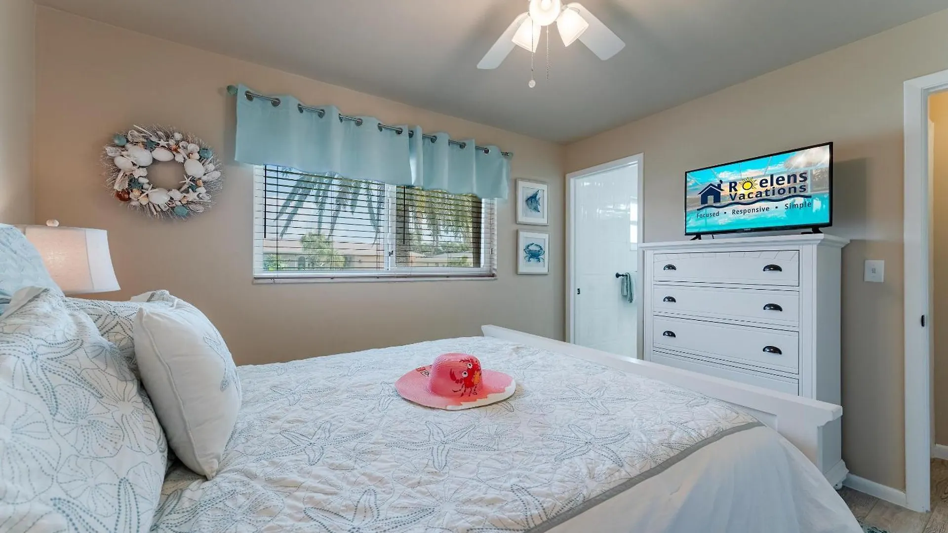 Direct Gulf Access & Heated Pool -villa Hip Nautic - Roelens Vacations