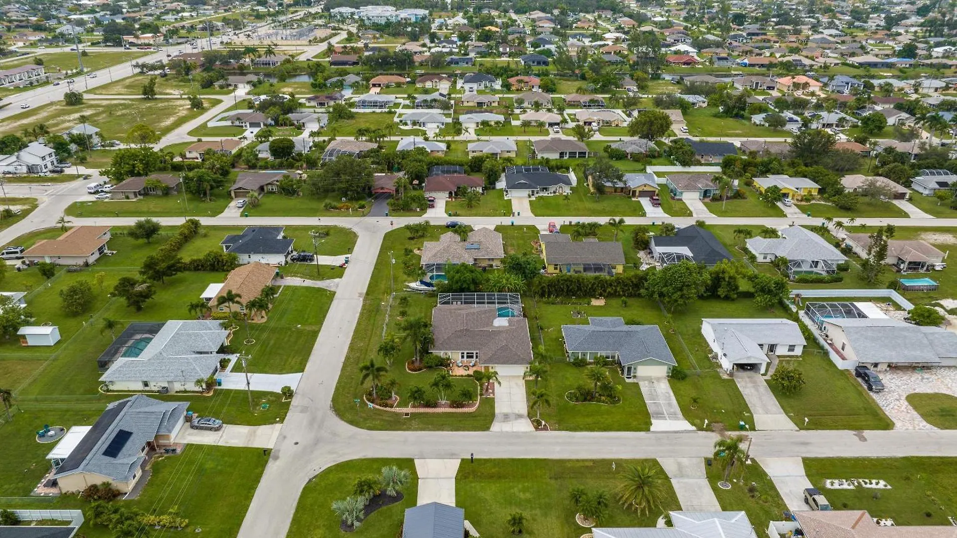 Serenity Now Is The Picture-perfect Pet Friendly For And Your Loved Ones! Holiday home Cape Coral