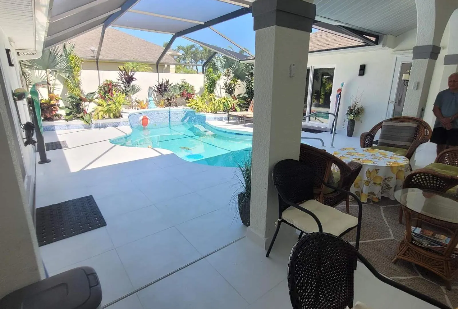 2 Private Cabanas With A Private Pool And Outdoor Kitchen Guest house Cape Coral