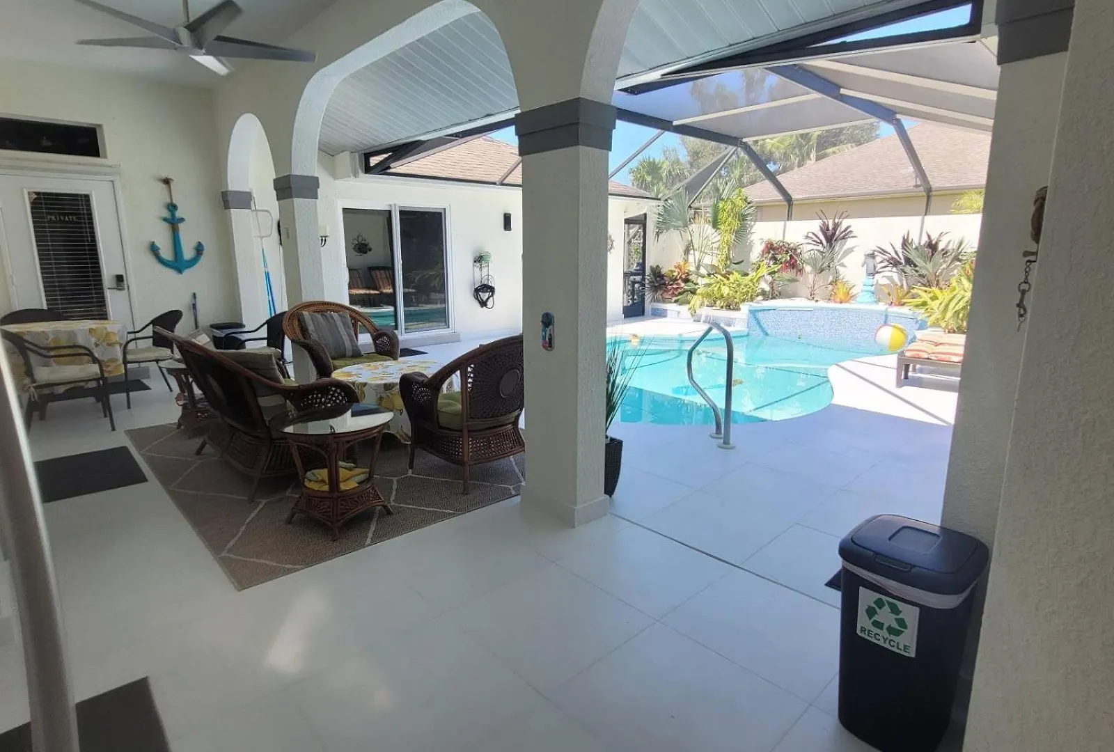 2 Private Cabanas With A Private Pool And Outdoor Kitchen * Cape Coral