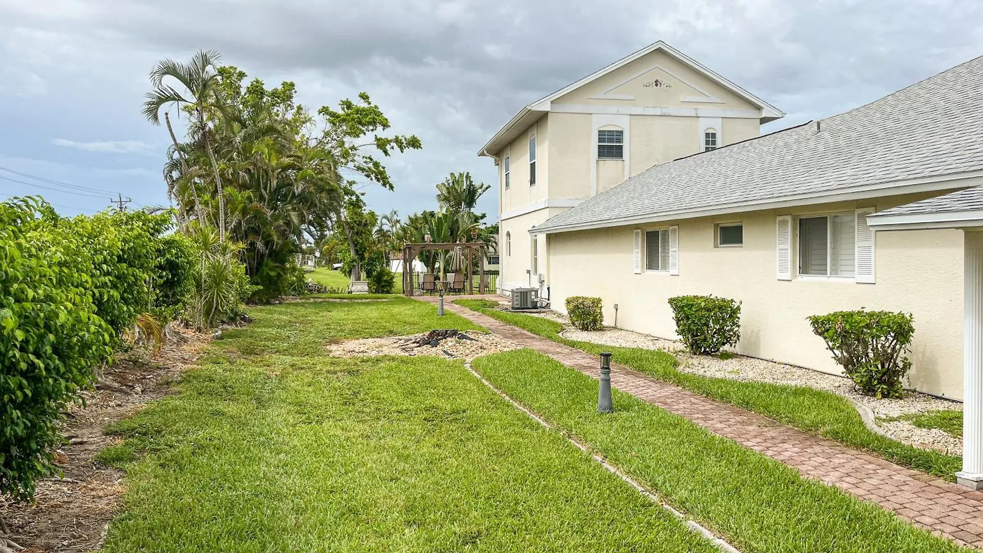 Euphoria Cape Coral