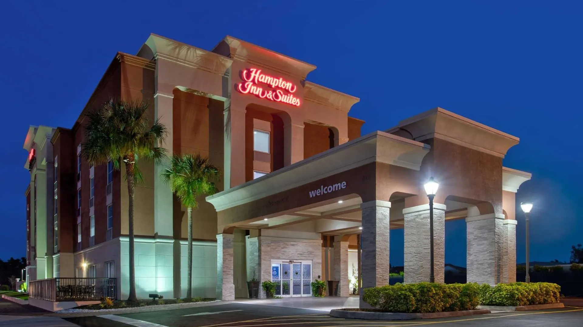 Hampton & / Myers Cape Coral