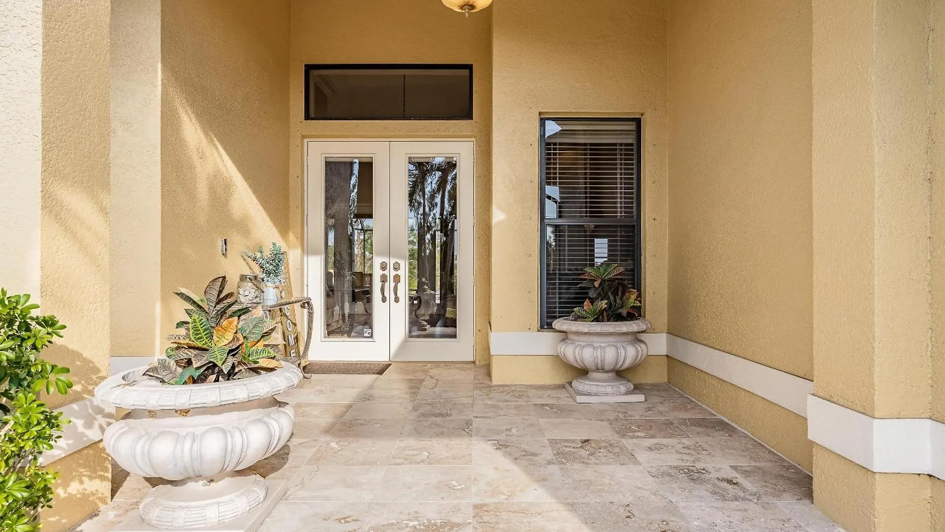Fresh Water Canal, Kayaks, Heated Pool - Windows On The Water - Roelens Vacations Holiday home *