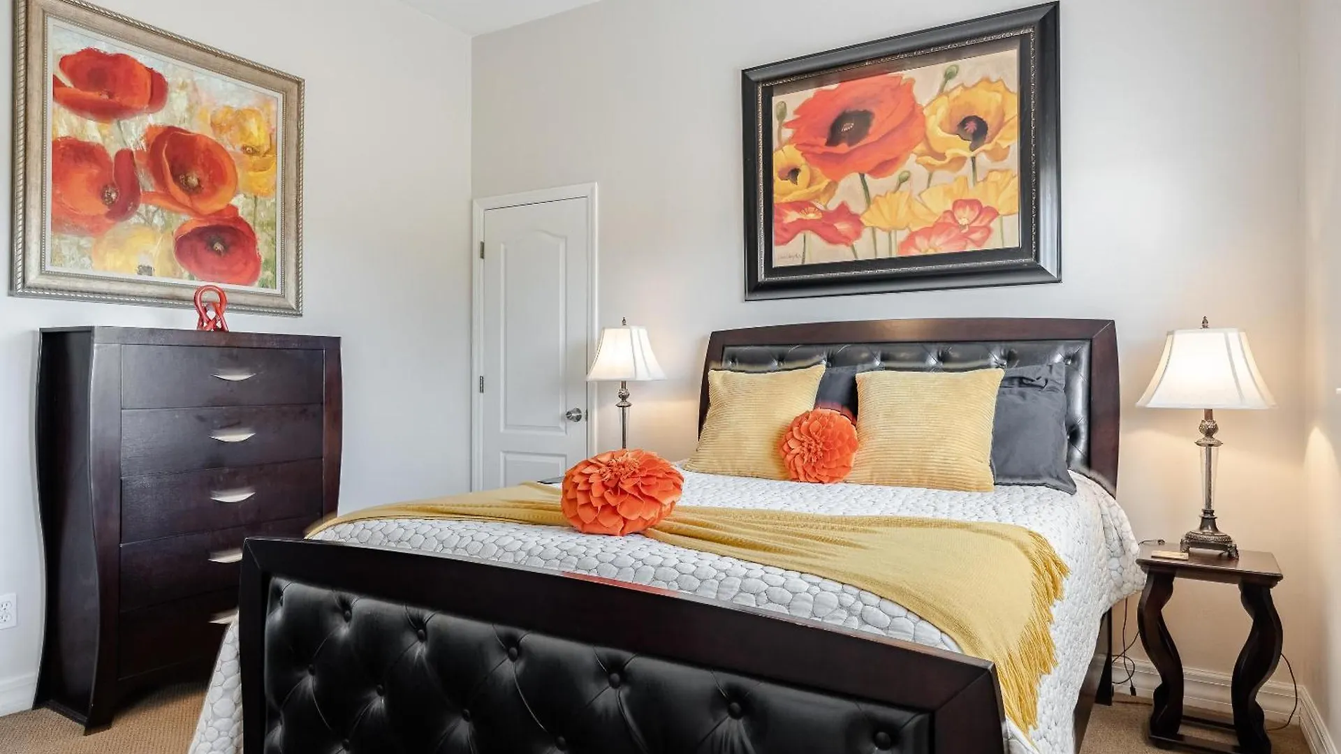 Fresh Water Canal, Kayaks, Heated Pool - Windows On The Water - Roelens Vacations * Cape Coral
