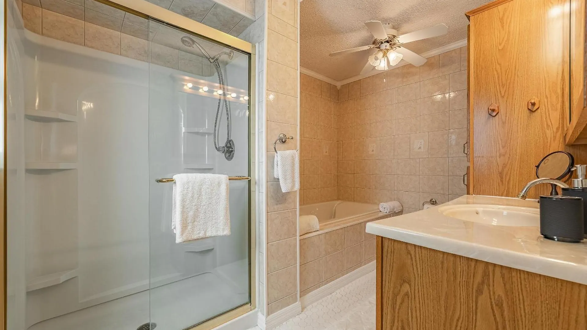 Sweet Life- Roelens Vacations Cape Coral