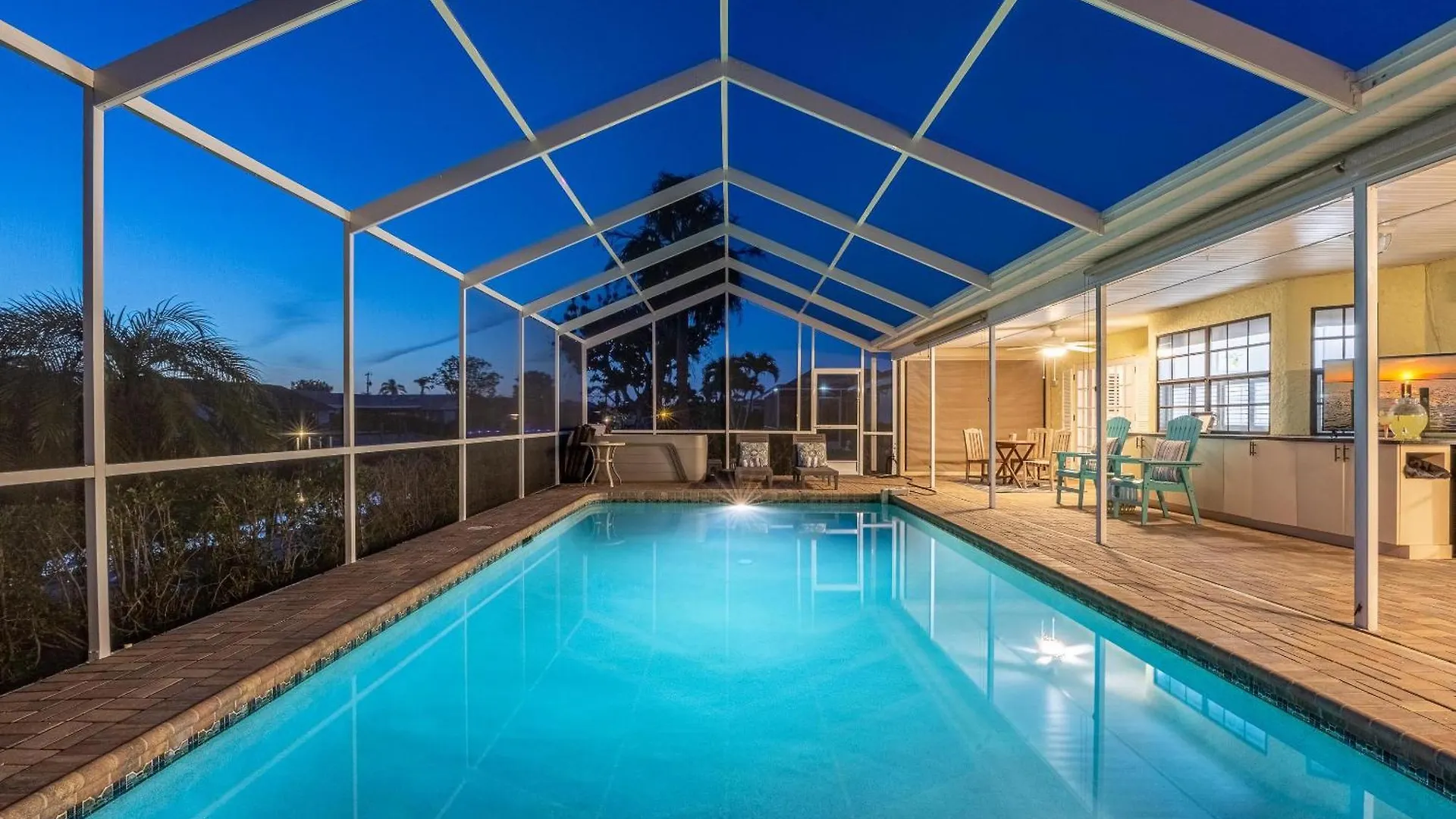 Sunset Point, Holiday home Cape Coral