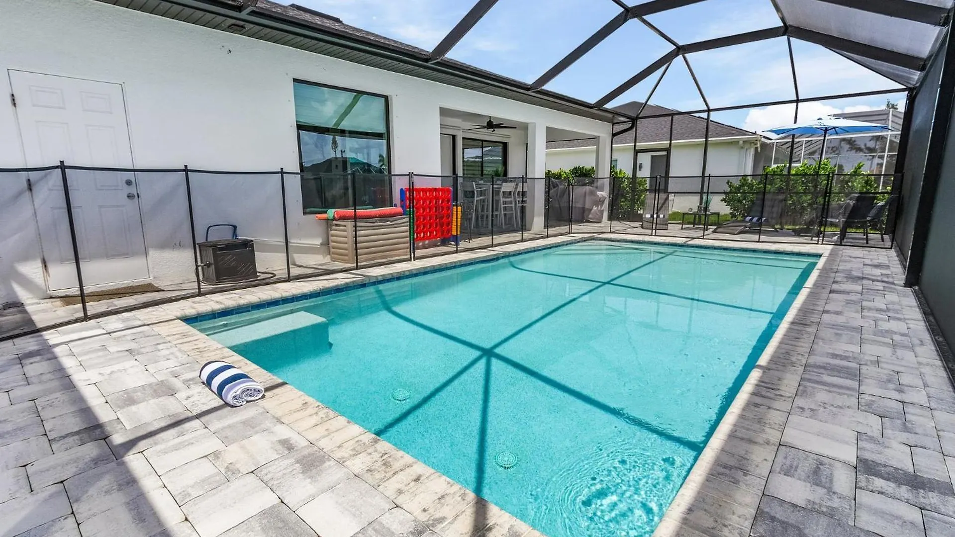 Holiday home Beautiful Spacious New On A Salt Water Canal, Sleep 10 Cape Coral