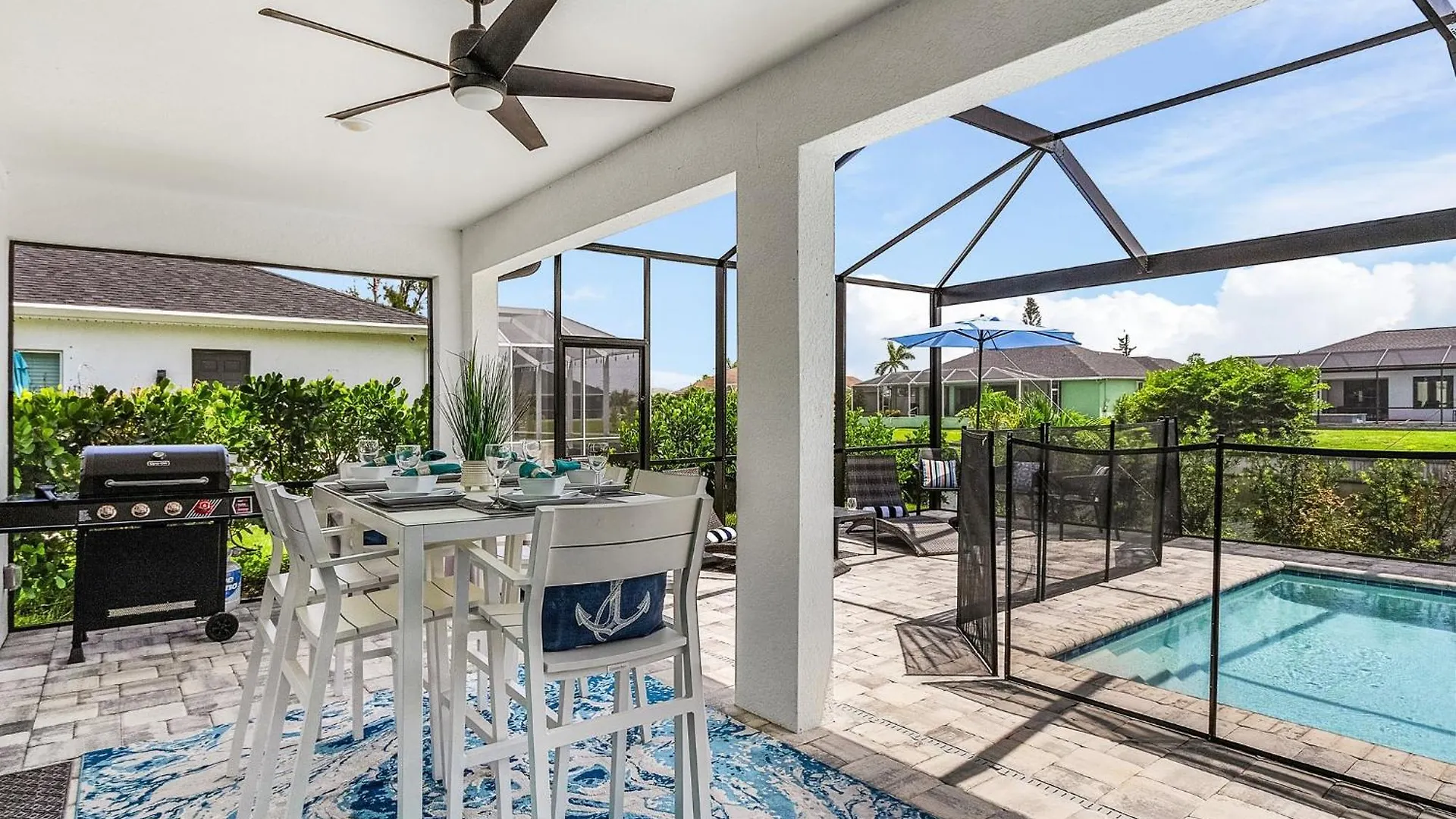 Beautiful Spacious New On A Salt Water Canal, Sleep 10