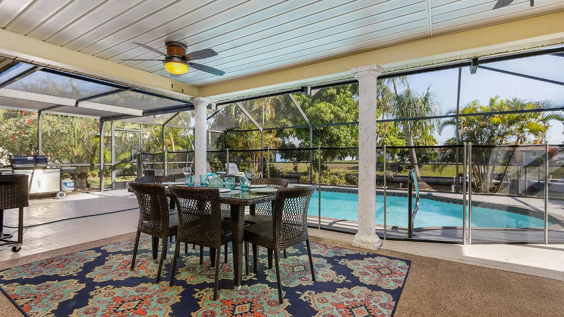 Sabrina, Holiday home