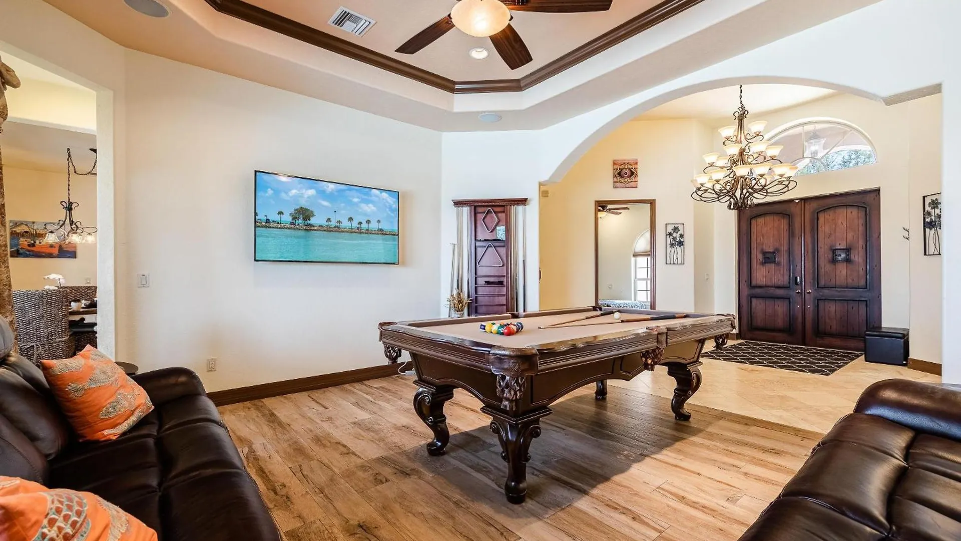 Heated Pool And Spa, Sleeps 16! - Mangrove Holiday home Cape Coral