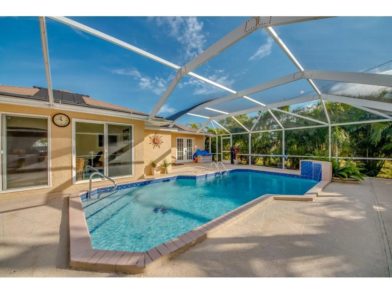 Hideaway, Cape Coral