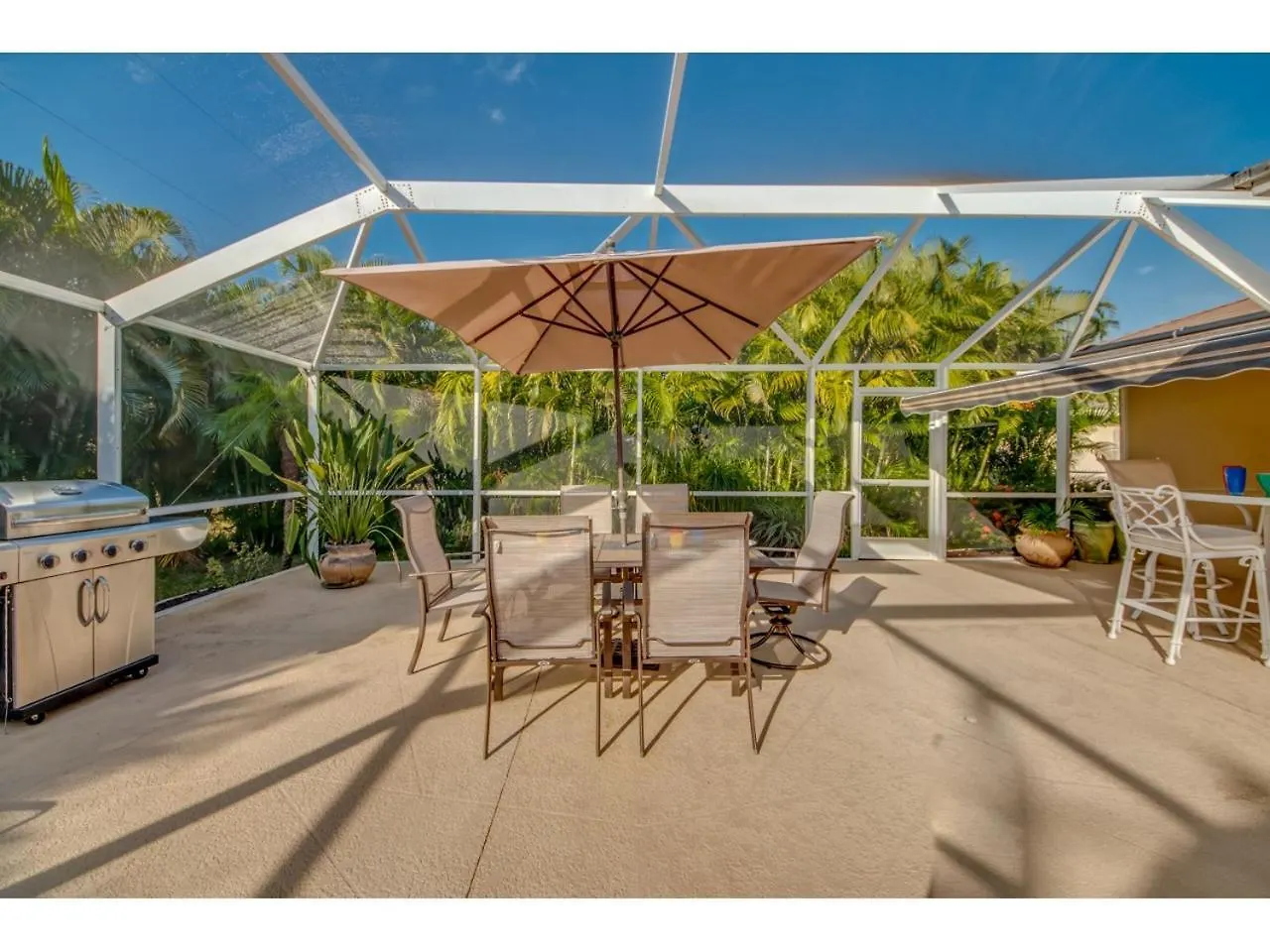Hideaway, Cape Coral