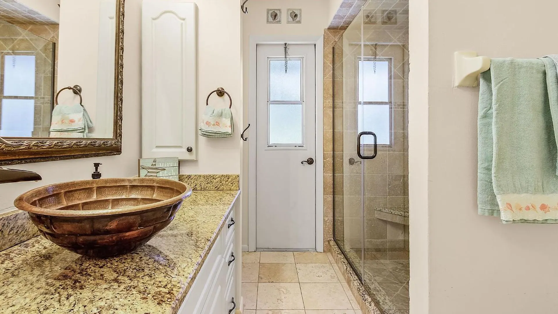 Canal Views, Heated Pool, Sleeps 8! - Magenta Sky And Key Lime Pie *
