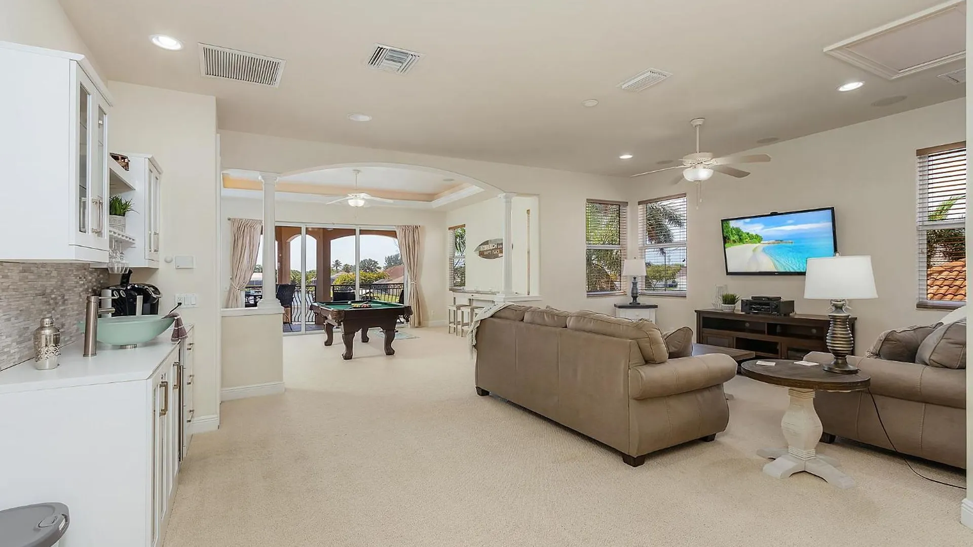 Holiday home Private Luxury With Heated Pool & Spa, Game Room, & Kayaks - Coral Breeze - Roelens *