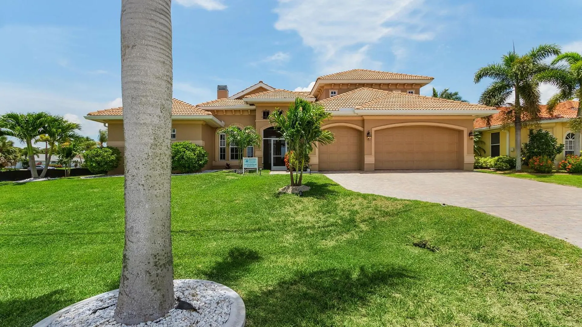 Private Luxury With Heated Pool & Spa, Game Room, & Kayaks - Coral Breeze - Roelens Holiday home
