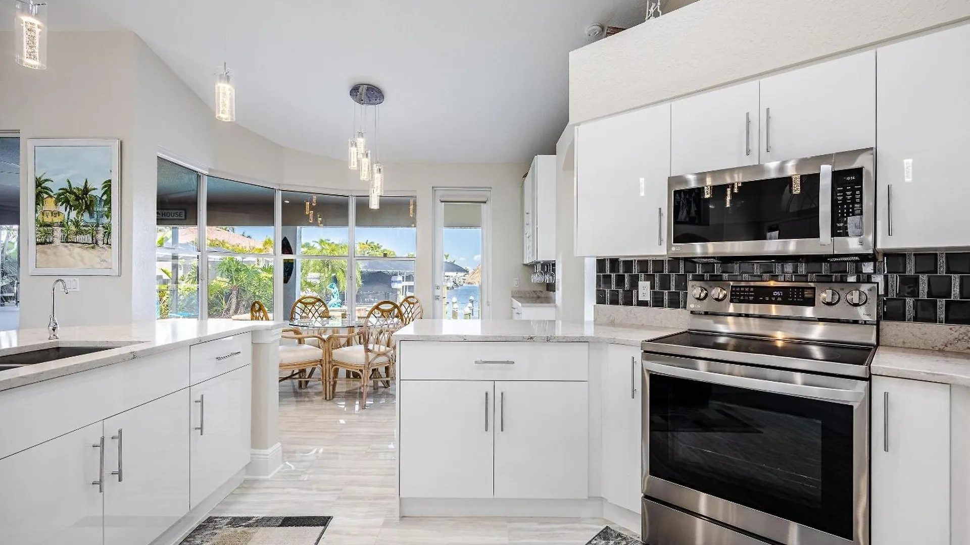 Bluewave Bay - Roelens Vacations * Cape Coral