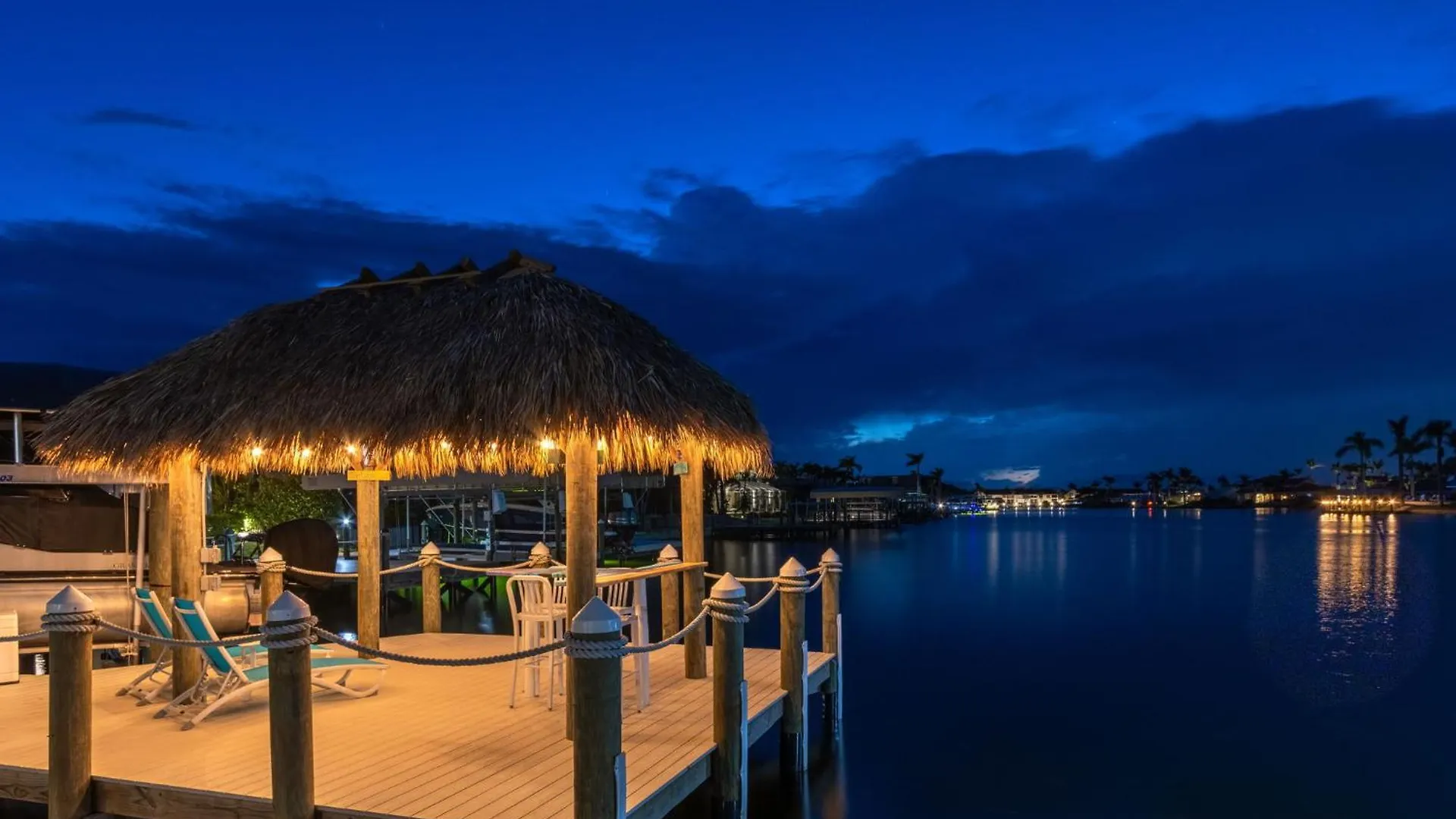 Bluewave Bay - Roelens Vacations Holiday home Cape Coral