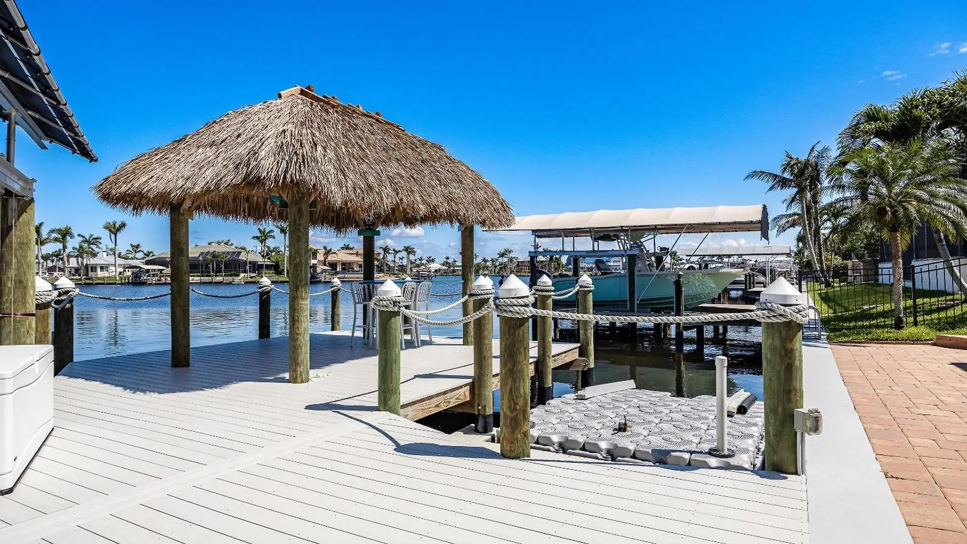 Holiday home Bluewave Bay - Roelens Vacations Cape Coral