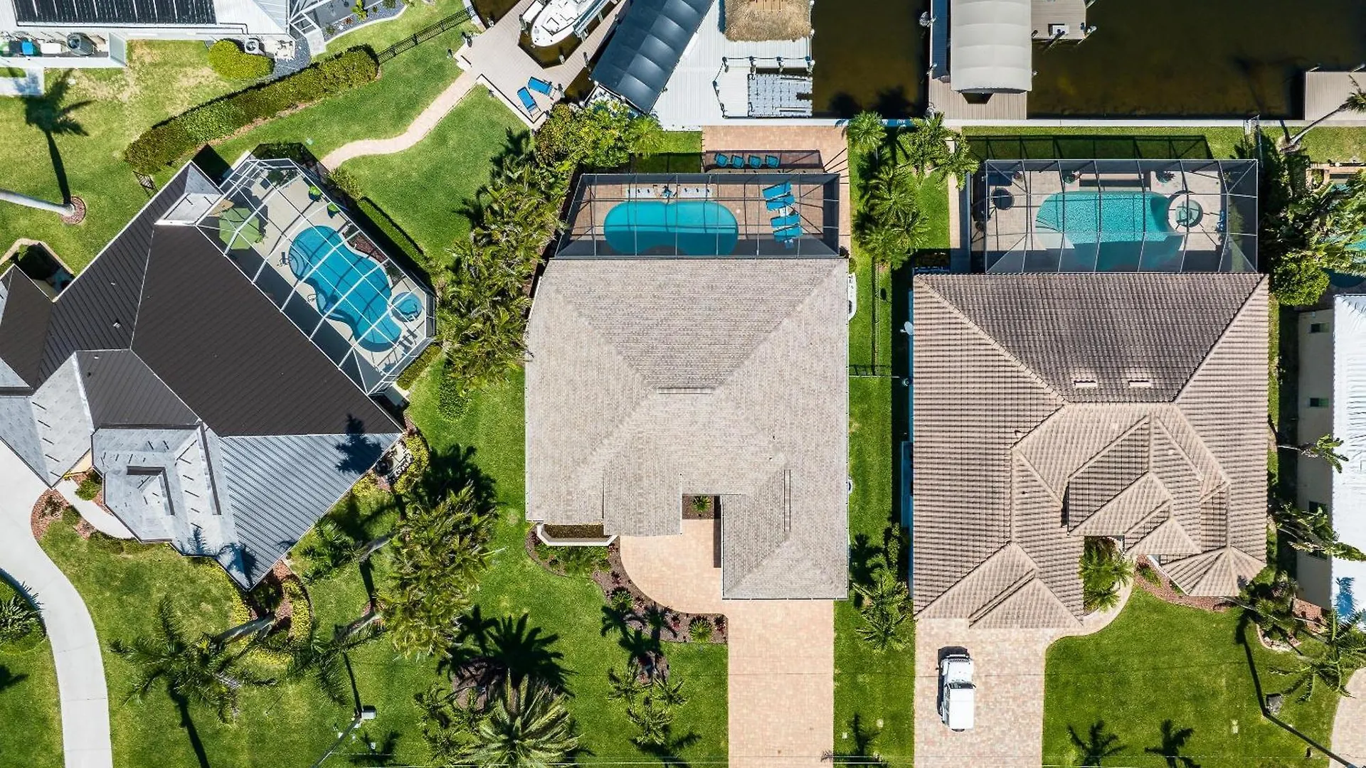 Bluewave Bay - Roelens Vacations Holiday home *