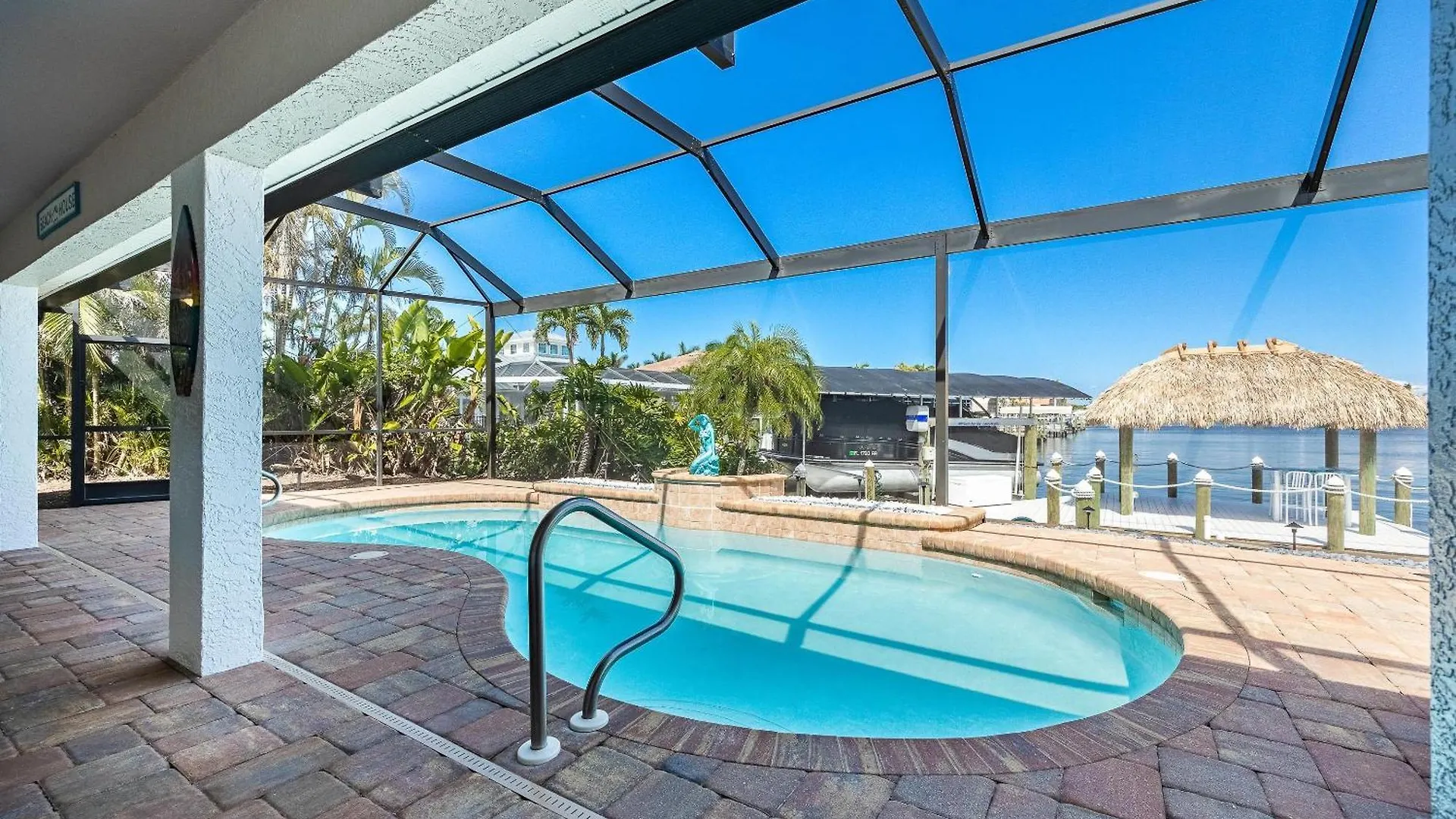 Bluewave Bay - Roelens Vacations Cape Coral