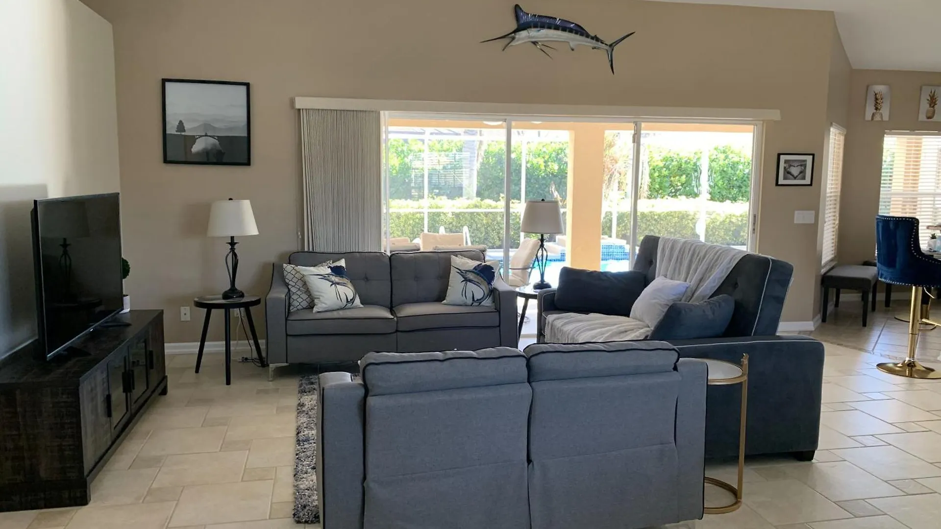 Mermaids & Marlins Private House & Pool * Cape Coral