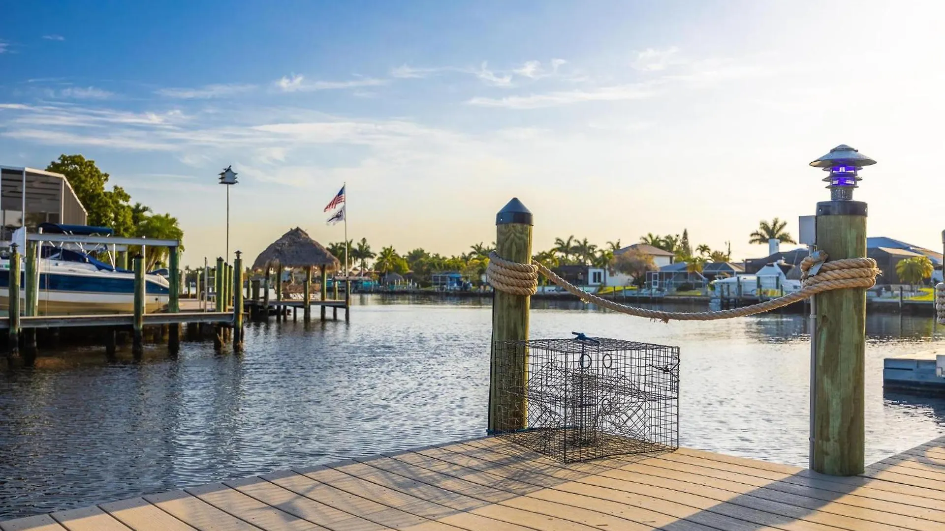 Stunning Waterfront Direct Gulf Access, Kayaks, Heated Pool Sanctuary On Savona Holiday home