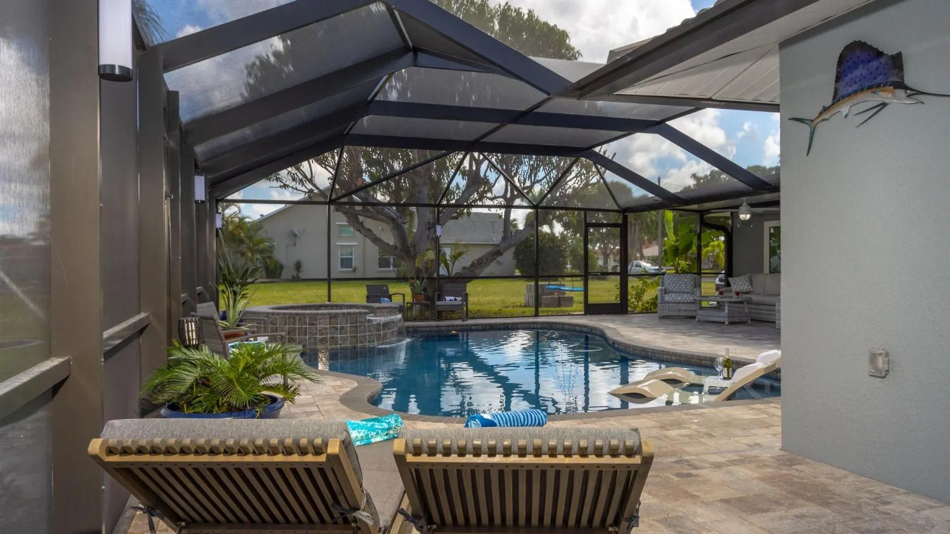 Holiday home Stunning Waterfront Direct Gulf Access, Kayaks, Heated Pool Sanctuary On Savona