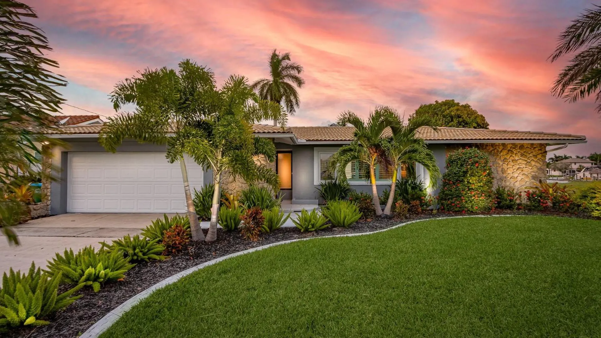 Stunning Waterfront Direct Gulf Access, Kayaks, Heated Pool Sanctuary On Savona