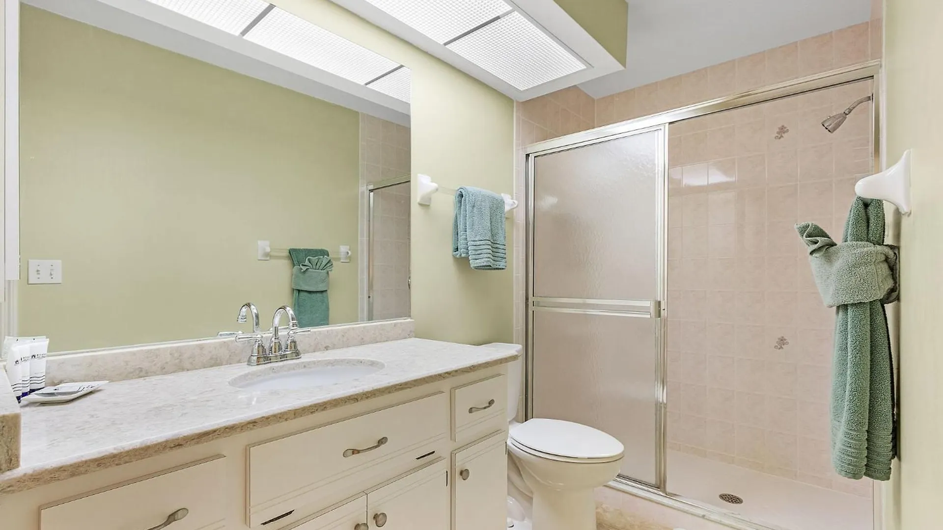 Canal, Pool, Great Canal Views, Bicycles, Sleeps 7 - Edgewater Oasis Holiday home Cape Coral