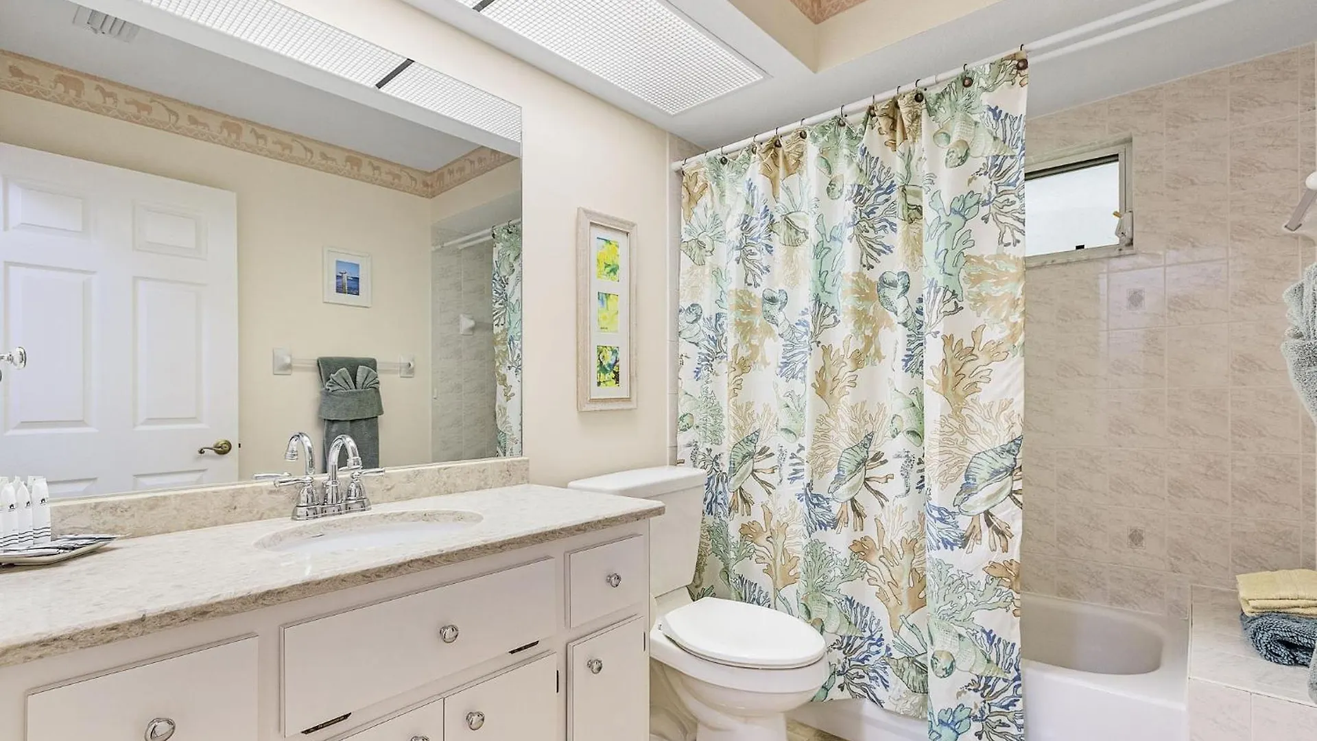 Holiday home Canal, Pool, Great Canal Views, Bicycles, Sleeps 7 - Edgewater Oasis Cape Coral