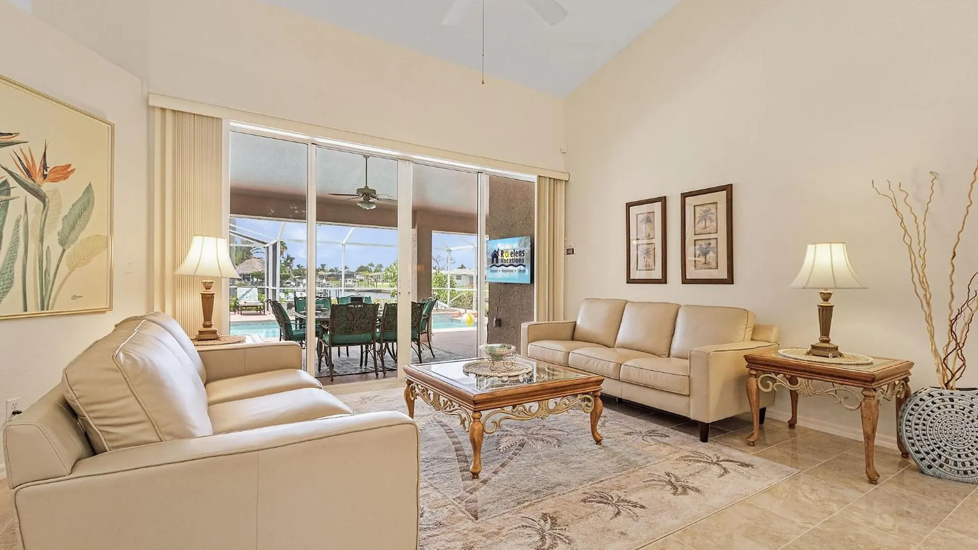 Canal, Pool, Great Canal Views, Bicycles, Sleeps 7 - Edgewater Oasis Holiday home