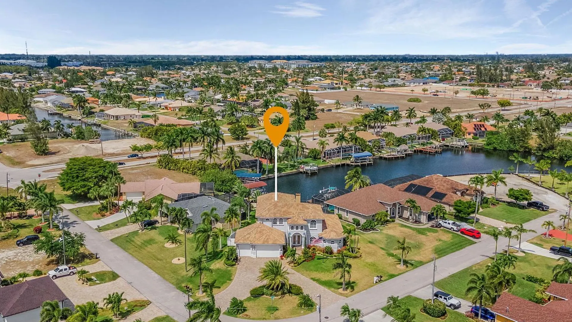 Holiday home Game With Pool Table, Heated Pool, Gorgeous View & Gulf Access - Memories - Roelens Cape Coral