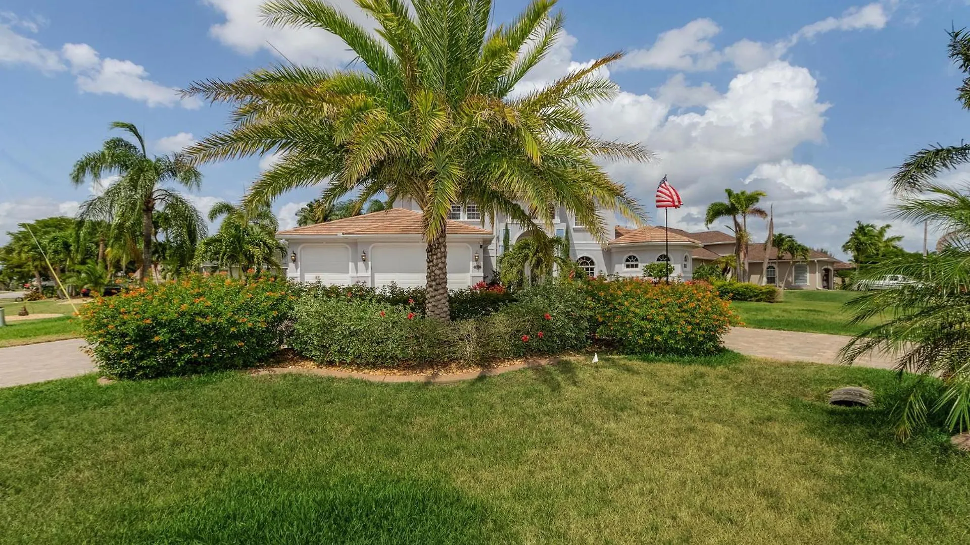 Game With Pool Table, Heated Pool, Gorgeous View & Gulf Access - Memories - Roelens Holiday home Cape Coral