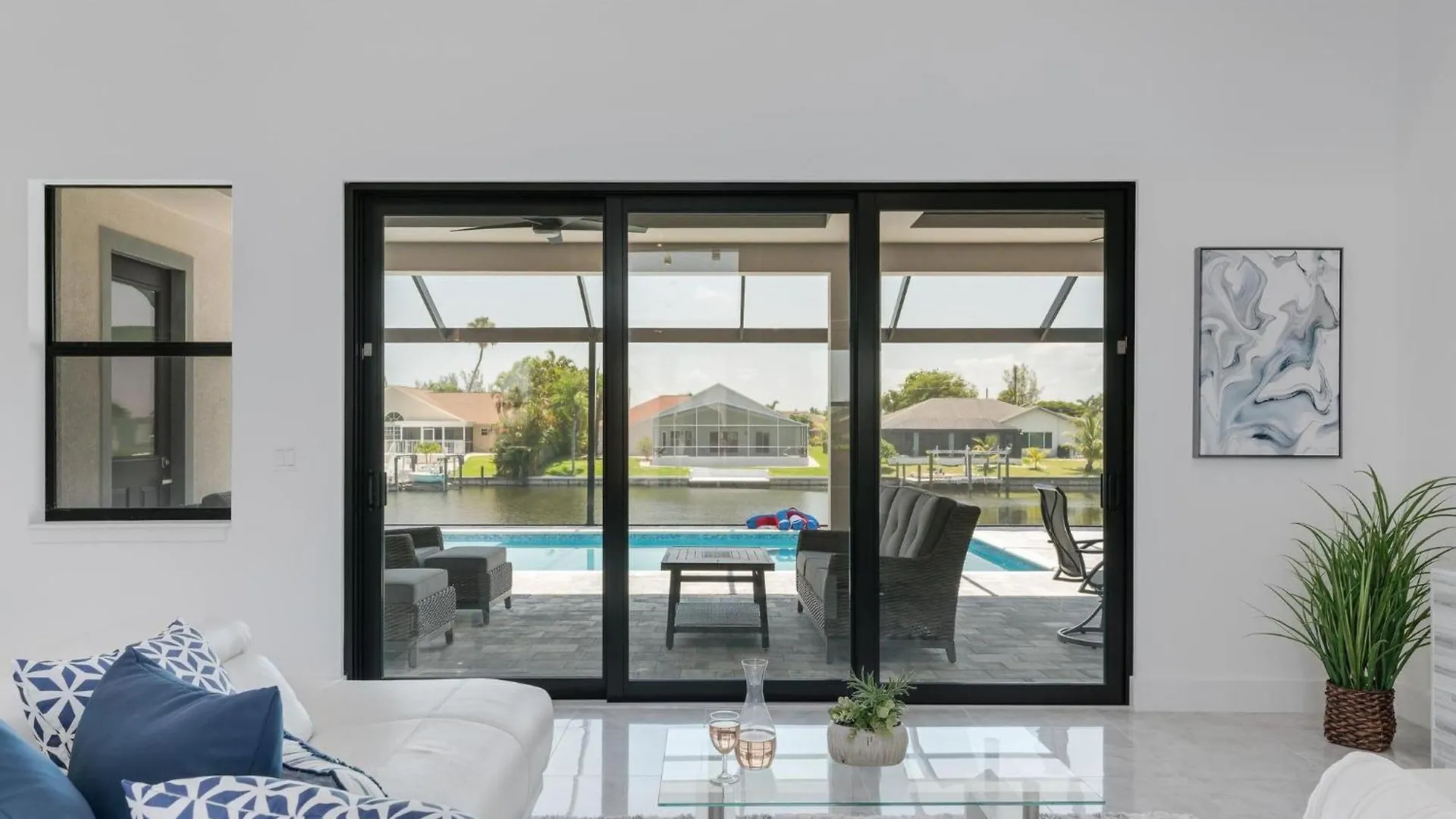Southern Exposure Heated Pool, Tranquility By The Seas- Roelens Vacations Holiday home Cape Coral