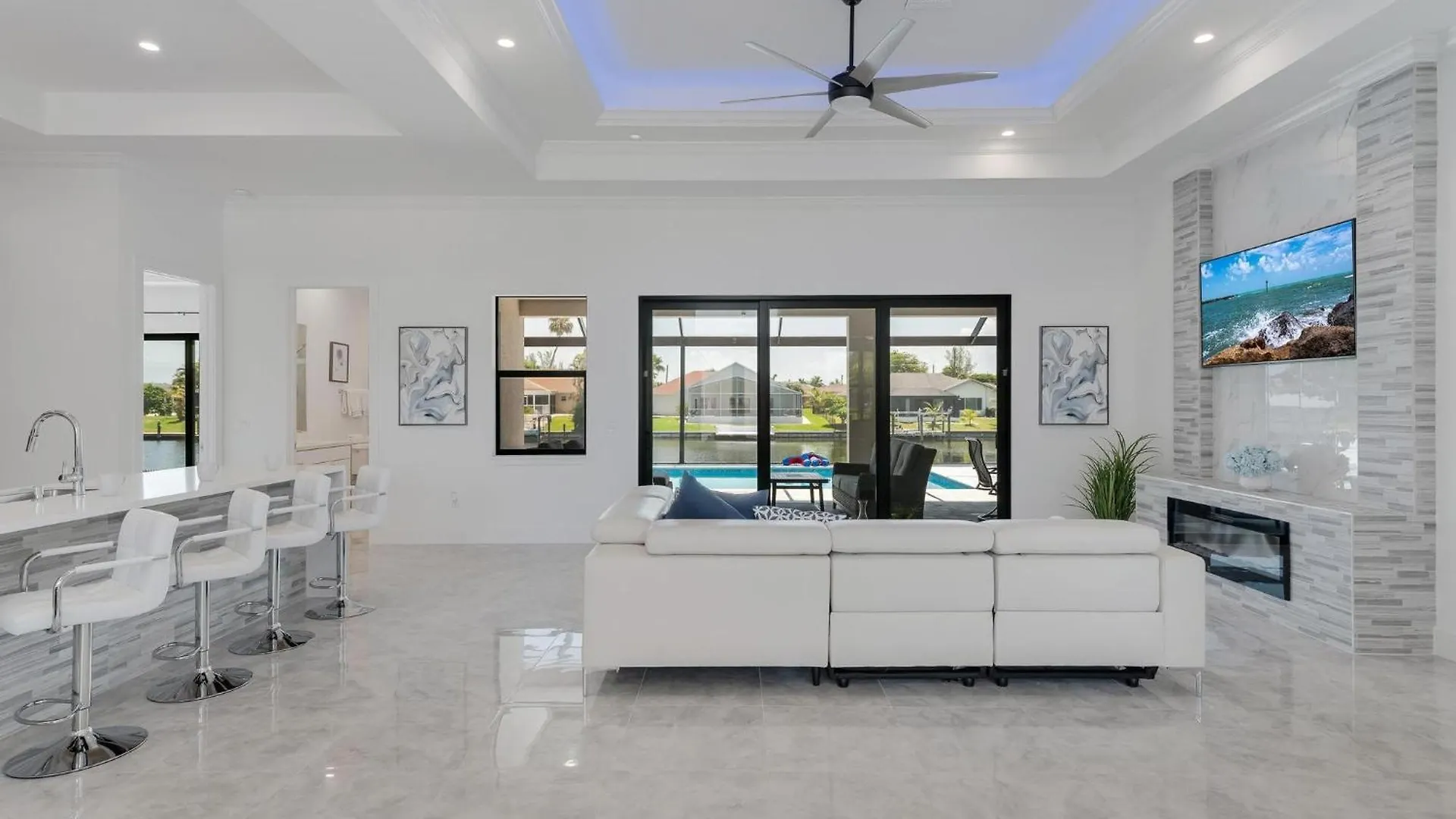 Holiday home Southern Exposure Heated Pool, Tranquility By The Seas- Roelens Vacations Cape Coral