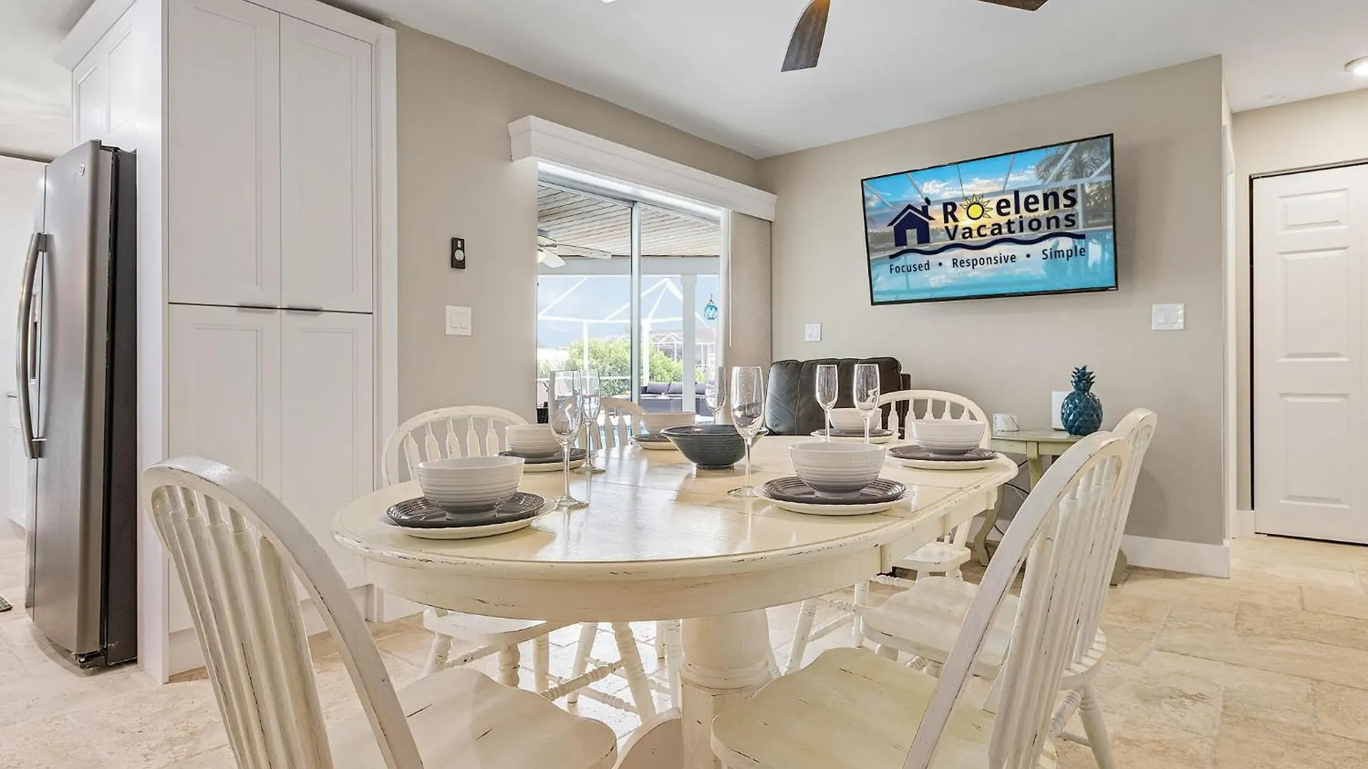 Prestigious Location, Renewal Remodel, Heated Pool - Pineapple Oasis *