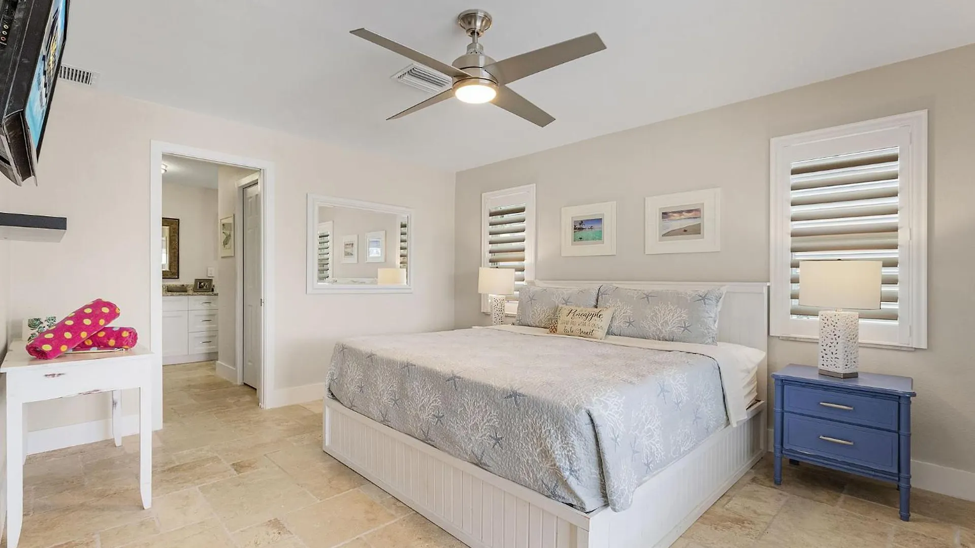 Prestigious Location, Renewal Remodel, Heated Pool - Pineapple Oasis