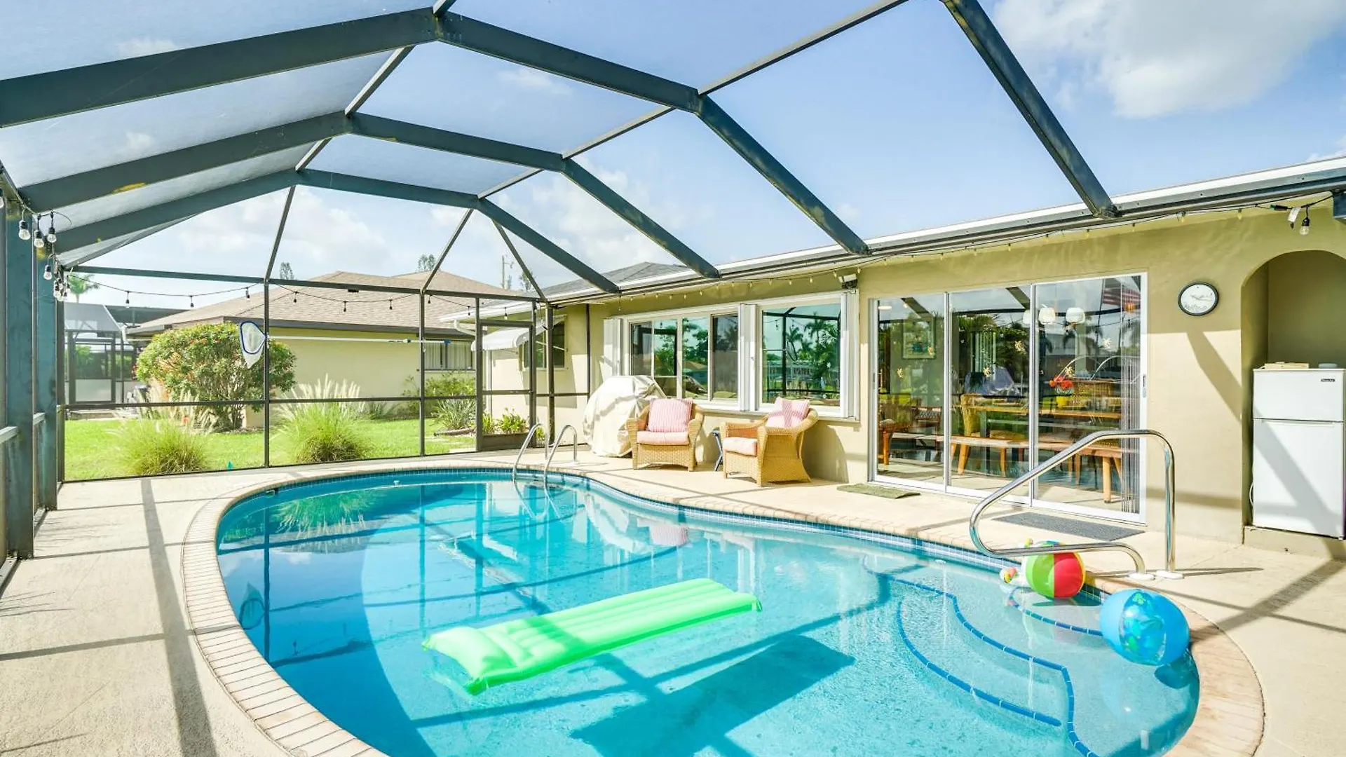Holiday home Waterfront Oasis With Boat Dock And Lanai! *